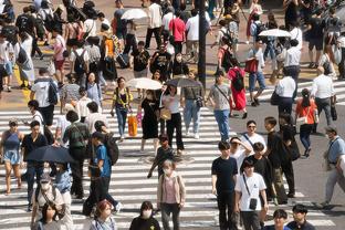 锡伯杜：哈特给球队带来了坚韧的品质 他每场比赛都会拼尽全力